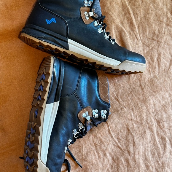 Forsake women’s hiking boots size 10 - Picture 5 of 6
